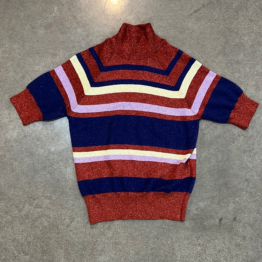 Zara short-sleeved sweater. Multicolored